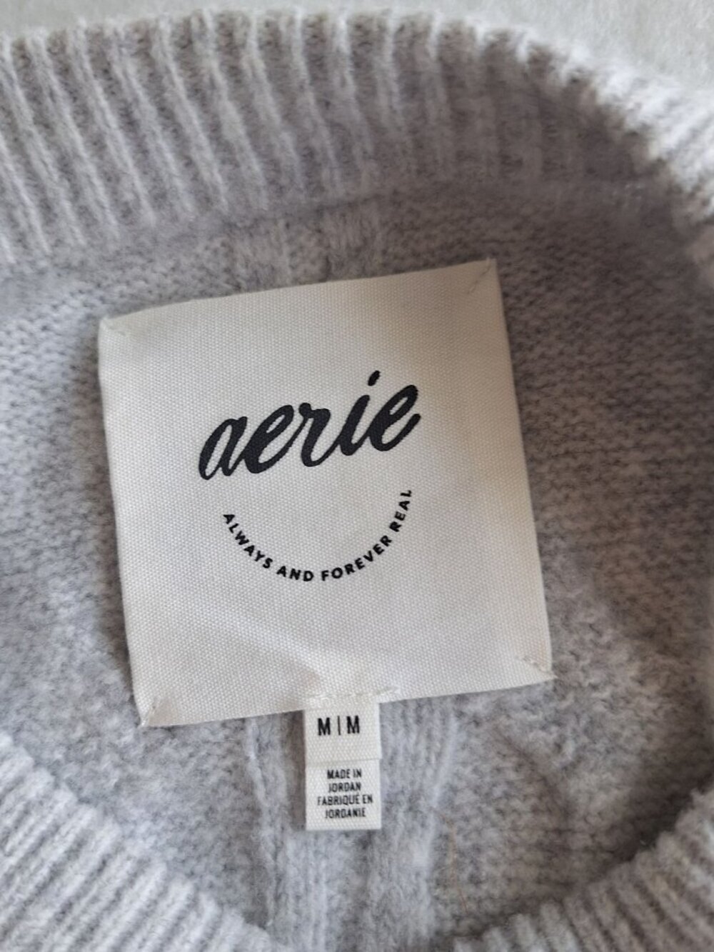 π Aerie Knit Oversized Soft Stretch Pearl Detail Sweater Size M/L Comfy Preppy - Picture 4 of 8
